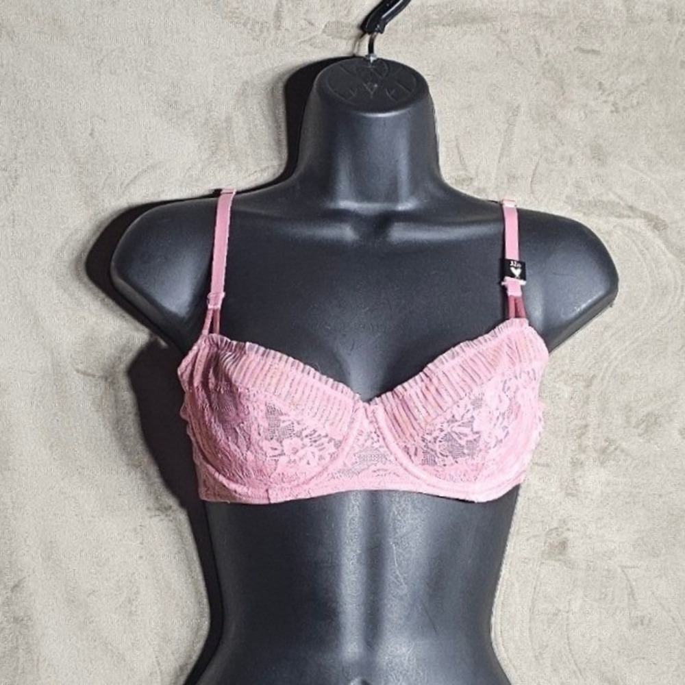 Victoria's Secret Dream Angels Wicked Unlined Balconette Bra Pink Lace 32D